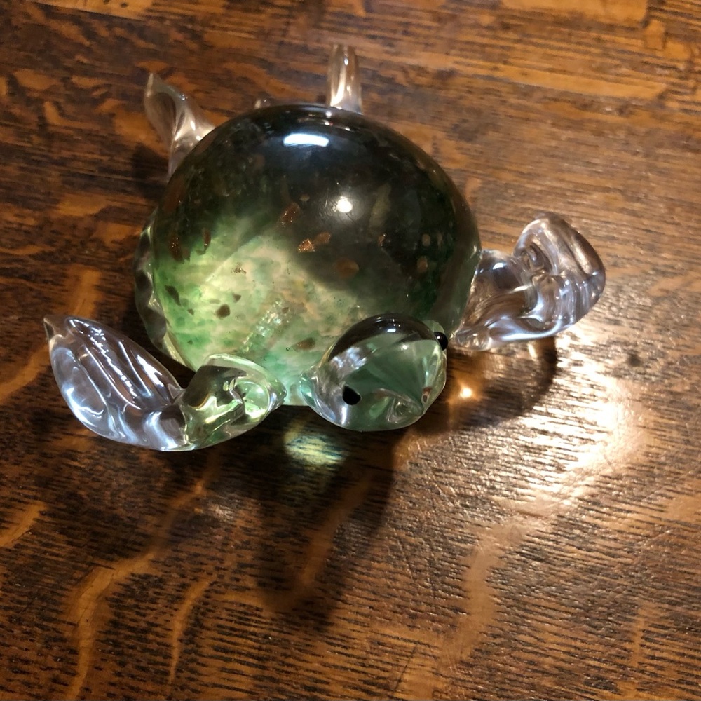 Lenox Art Glass Green Turtle with Gold Flecks